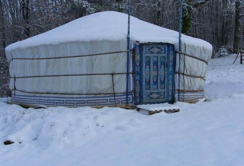 בית מלון כפרי Moulin De La Jarousse   Les Yourtes