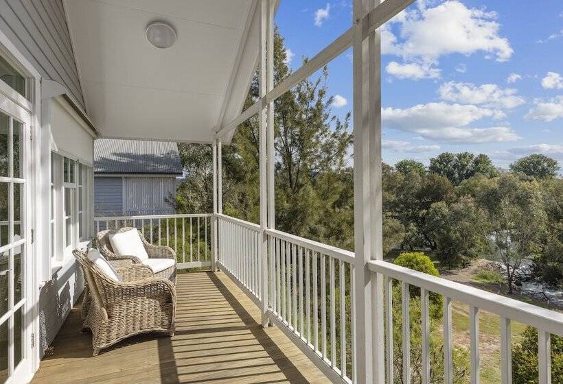 בית מלון כפרי Nimbo Fork Lodge