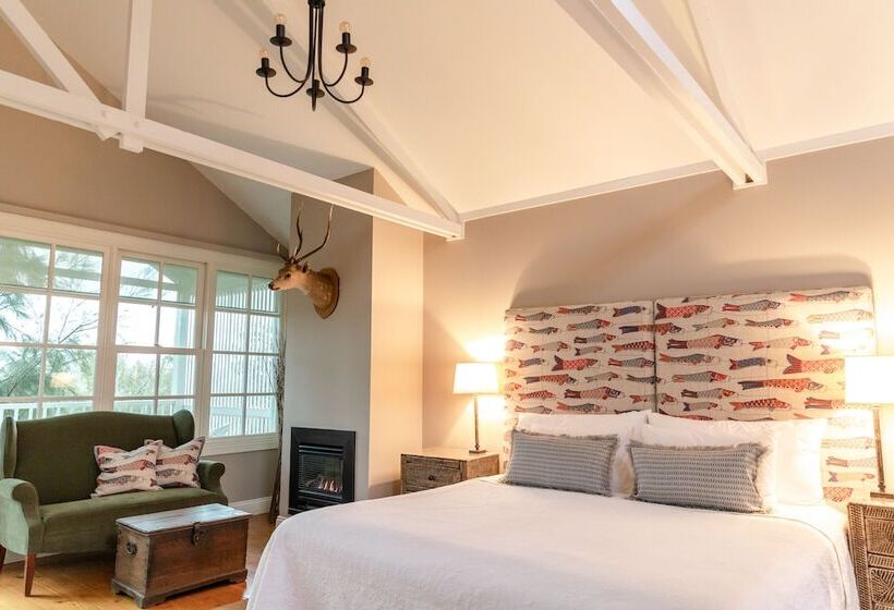 בית מלון כפרי Nimbo Fork Lodge