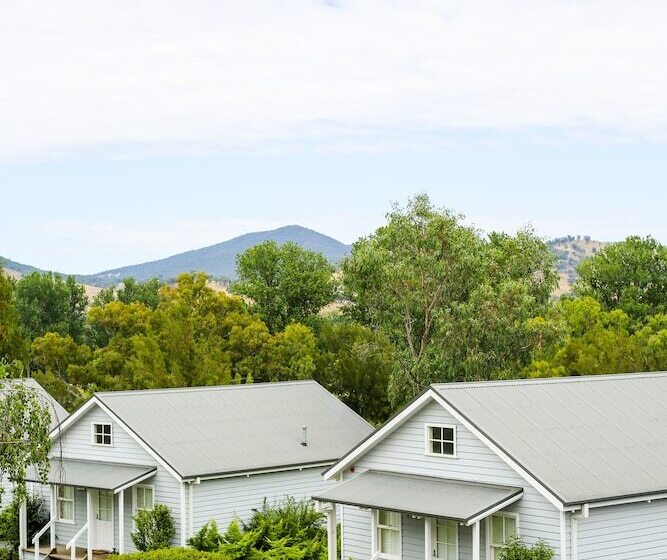 בית מלון כפרי Nimbo Fork Lodge