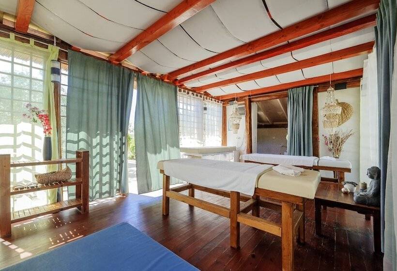 酒店 Olive Garden Camp Resort