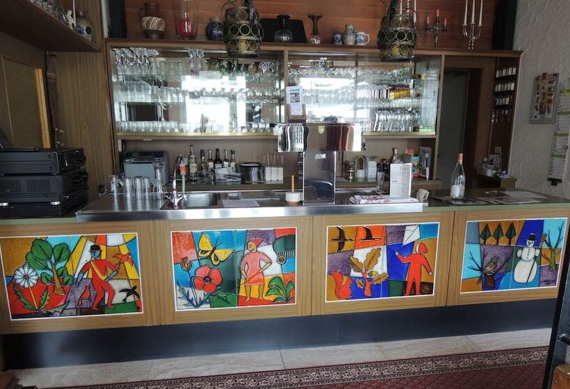 בית מלון כפרי Restaurant Lahnhof