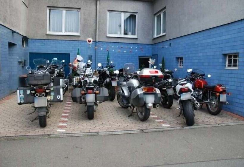 בית מלון כפרי Restaurant Lahnhof