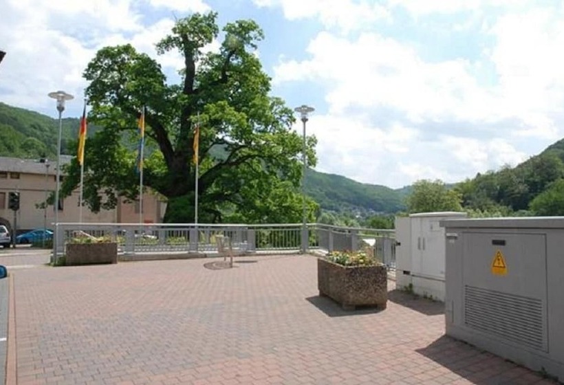 בית מלון כפרי Restaurant Lahnhof