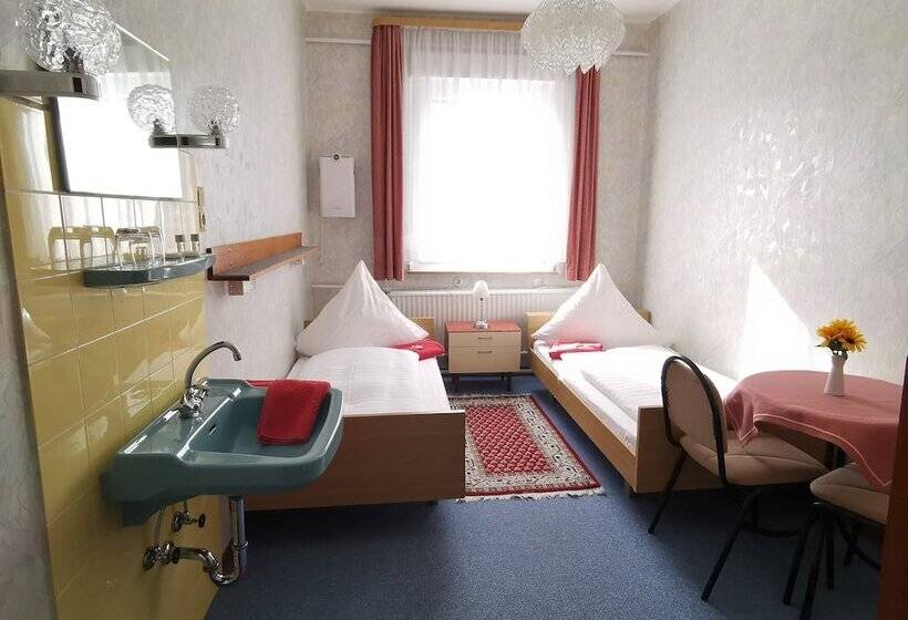 בית מלון כפרי Restaurant Lahnhof