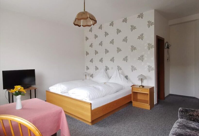 ホテル Restaurant Lahnhof