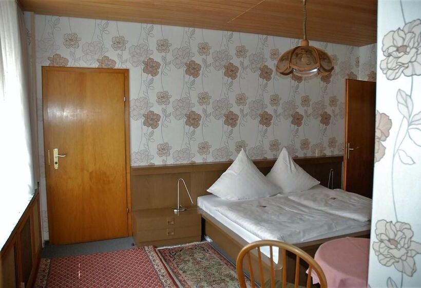 בית מלון כפרי Restaurant Lahnhof