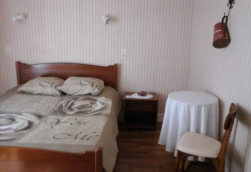 בית מלון כפרי Restaurant Picou Alain Et Valerie