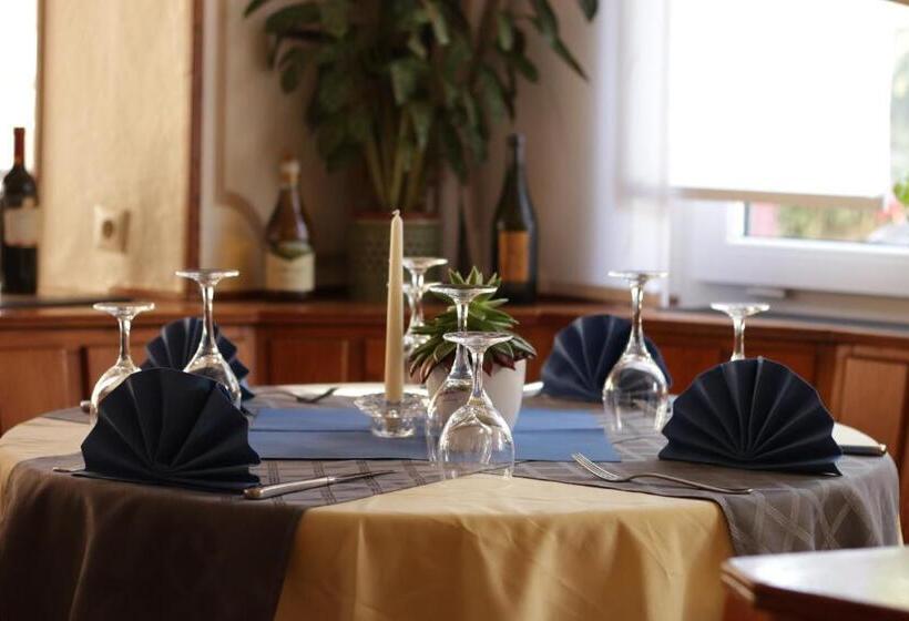 Отель Ristorante Atna