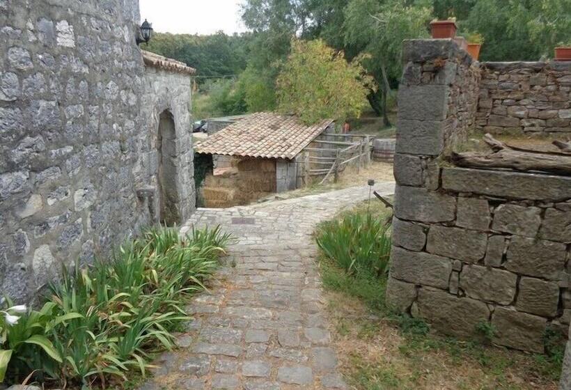 Сельский отель Agriturismo Borgo Cerquelle