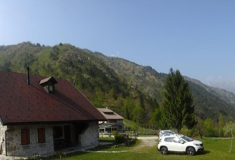 교외 호텔 Agriturismo Pian Dei Tass