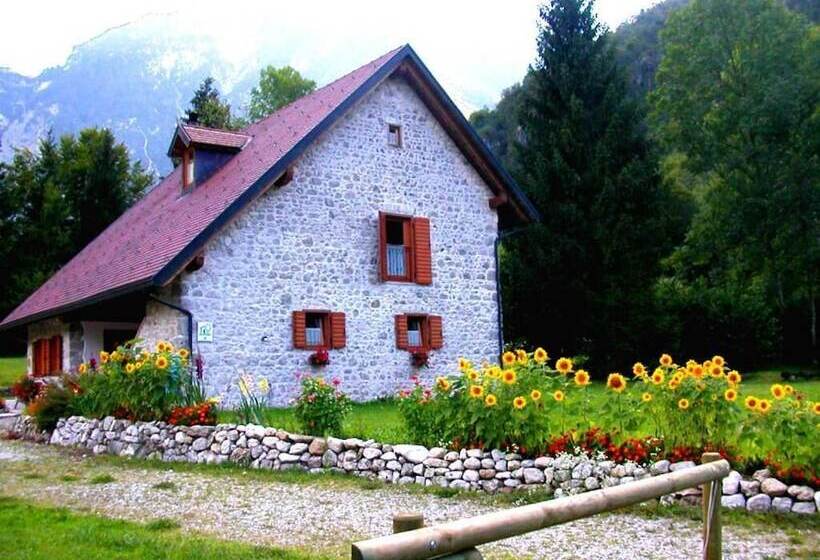 교외 호텔 Agriturismo Pian Dei Tass