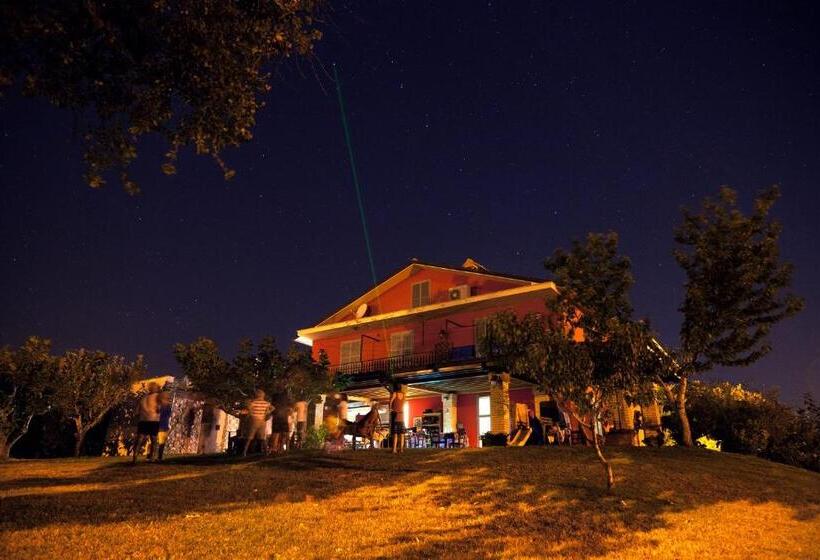 בית מלון כפרי Agriturismo Rosso Di Sera