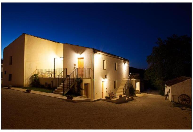 בית מלון כפרי Agriturismo Rosso Di Sera