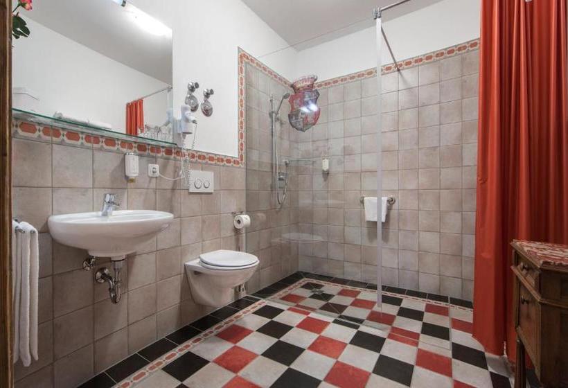 호텔 Schloss Gerzen