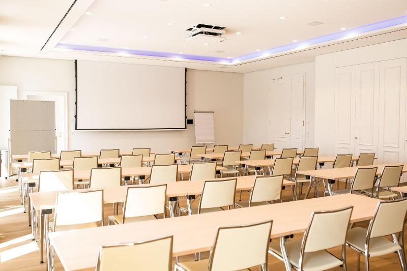 فندق Schloss Leitheim