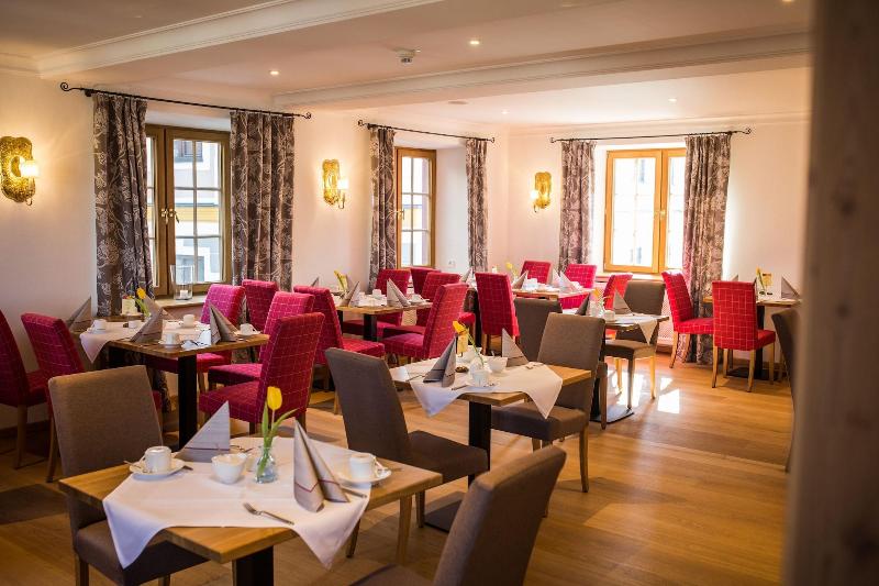 فندق Schloss Leitheim