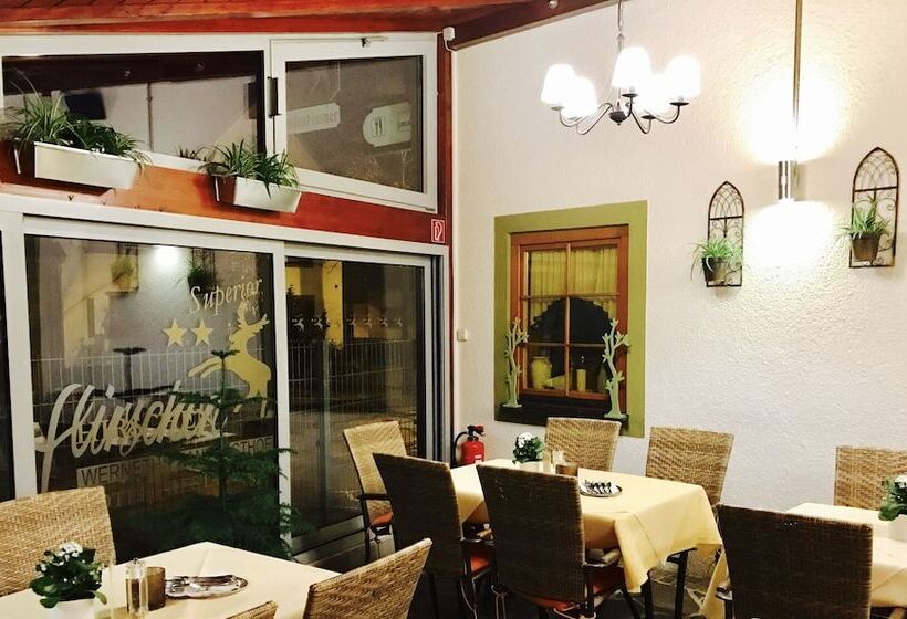 Отель Werneths Landgasthof Hirschen