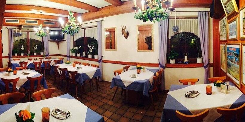 Отель Werneths Landgasthof Hirschen