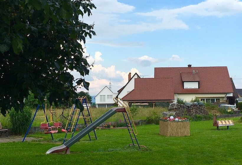 Отель Werneths Landgasthof Hirschen