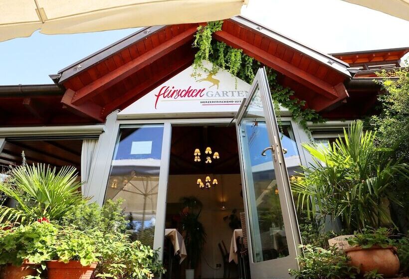 Отель Werneths Landgasthof Hirschen