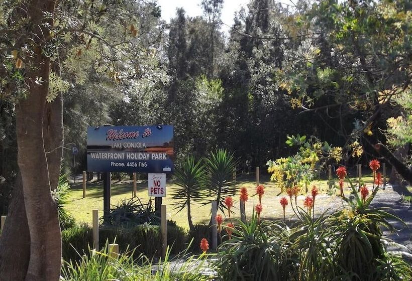 Lake Conjola Waterfront Holiday Park