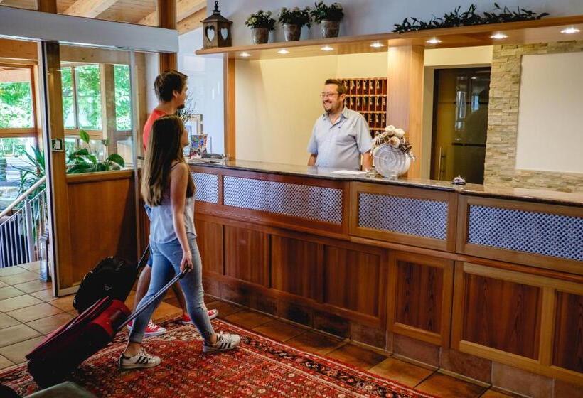 Landhotel Aschenbrenner