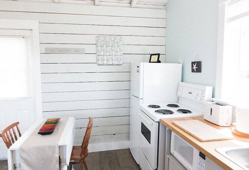 Lighthouse Lane Cottages