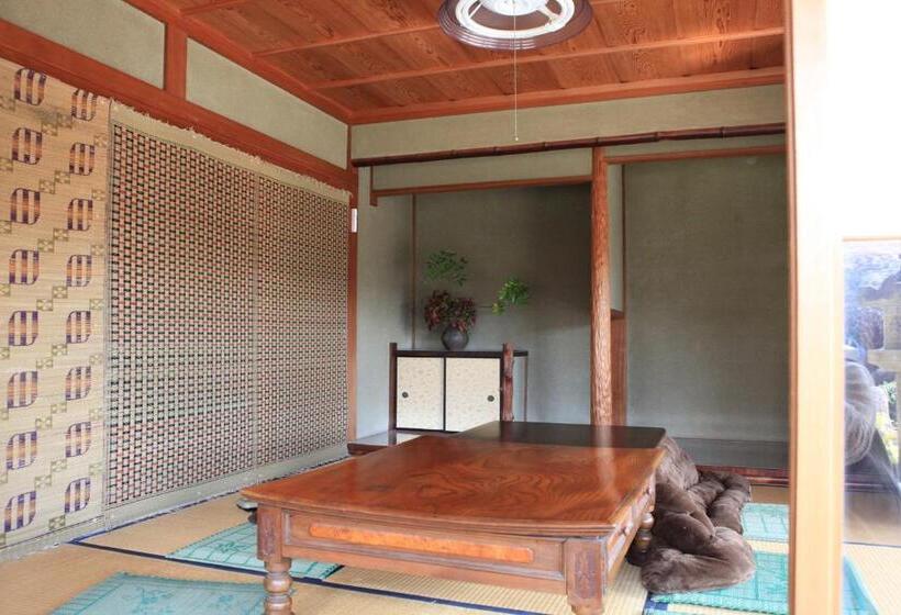 Okayama Hostel Igusa