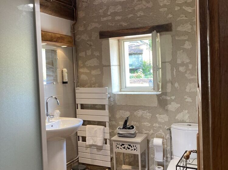 膳宿费 Auberge De Crissay