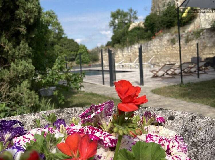 膳宿费 Auberge De Crissay