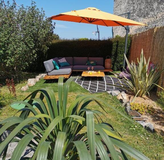 פנסיון Aux Couleurs De La Baie