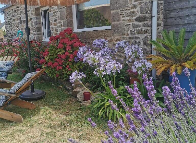 פנסיון Aux Couleurs De La Baie