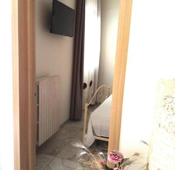 بنسيون B&b Lo Scrigno Del Salento