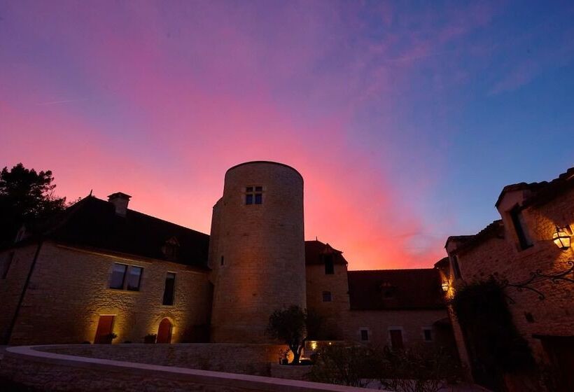 Пансион Chambres D Hôtes La Tour De Ginaillac