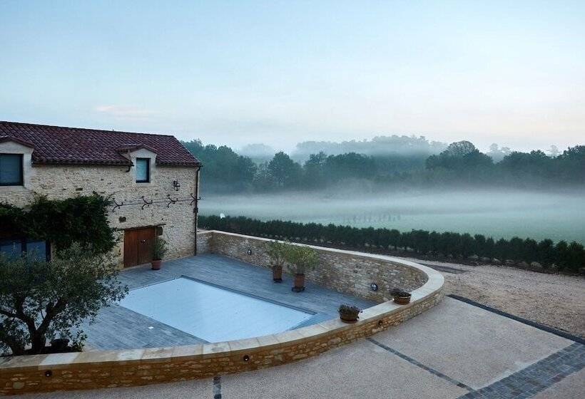 Пансион Chambres D Hôtes La Tour De Ginaillac