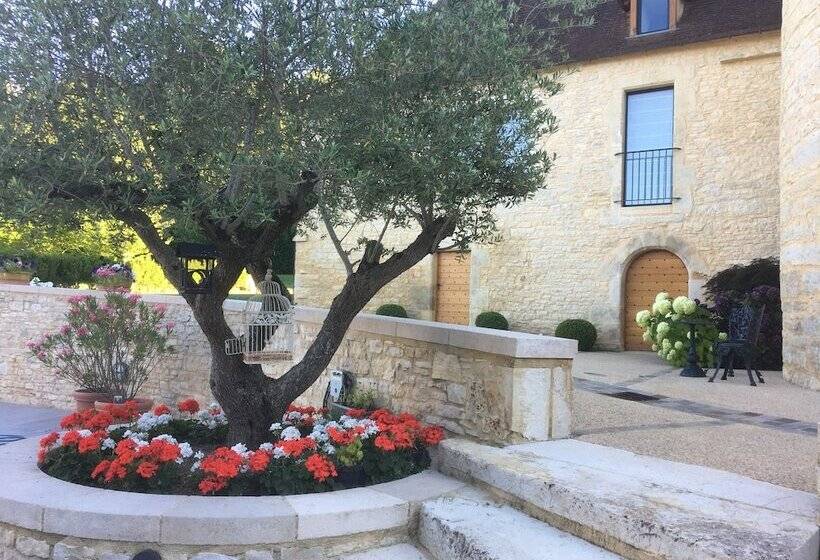 Пансион Chambres D Hôtes La Tour De Ginaillac