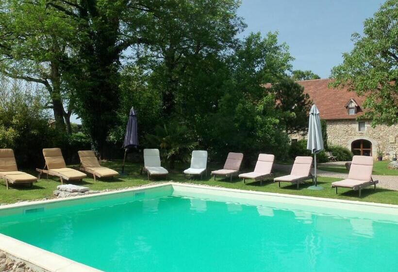 Пансион Chambres Et Jardin De Pierres