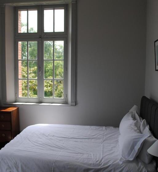 פנסיון Chateau Mezger