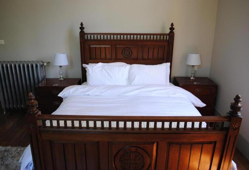 פנסיון Chateau Mezger