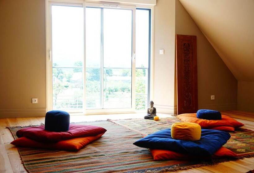 פנסיון Clos De Baupeillas