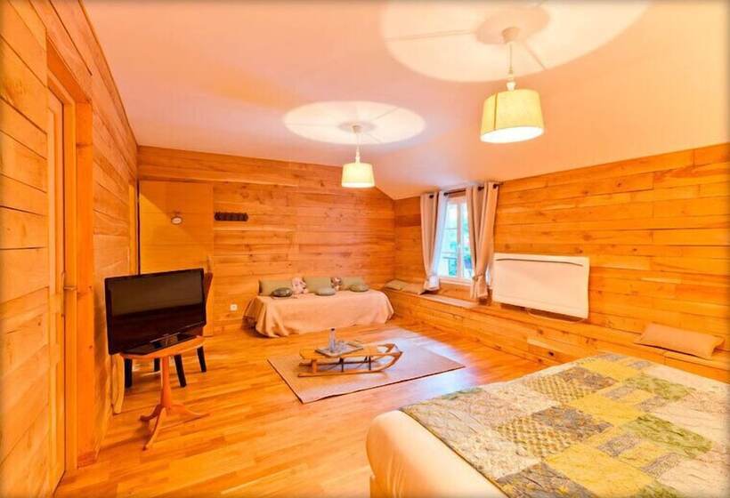 بنسيون Clos De La Gourmandière