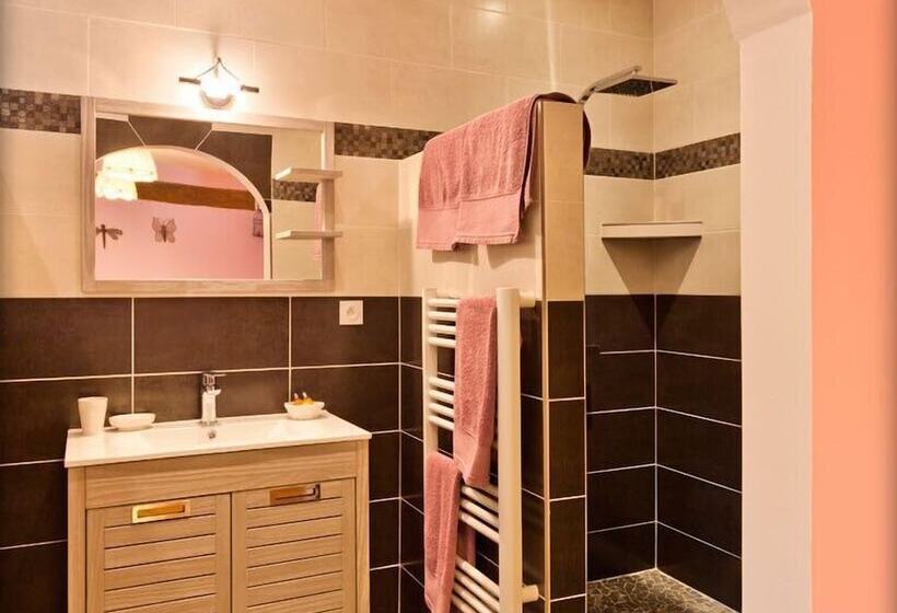 بنسيون Clos De La Gourmandière