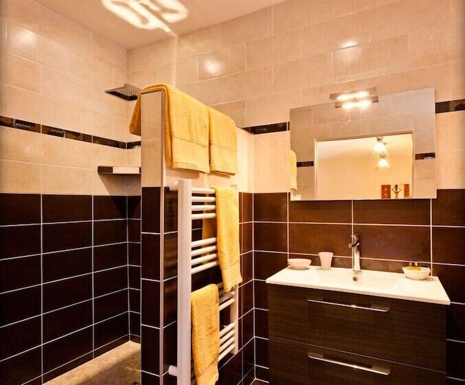 펜션 Clos De La Gourmandière