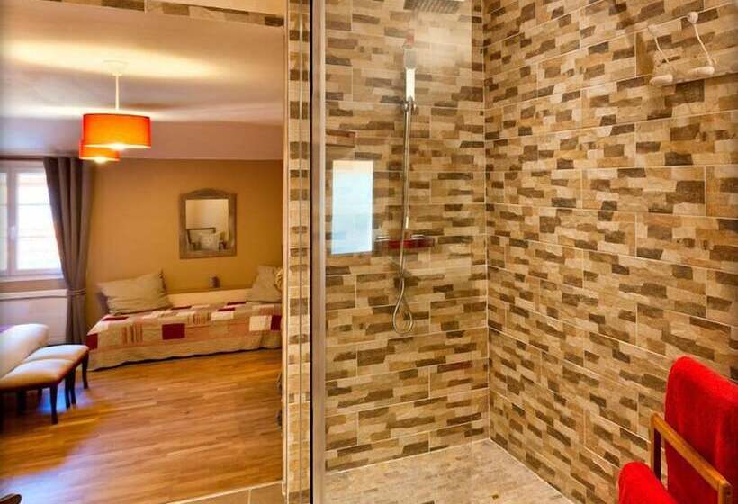 بنسيون Clos De La Gourmandière