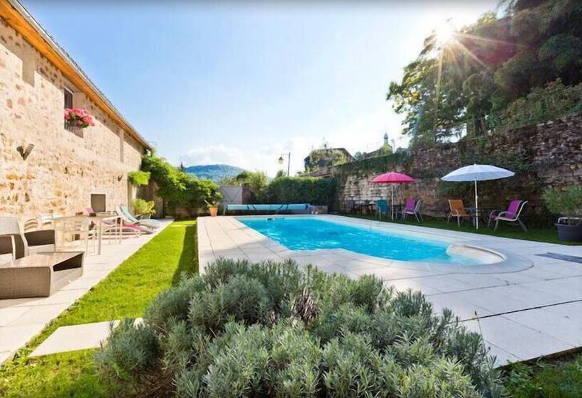 بنسيون Clos De La Gourmandière