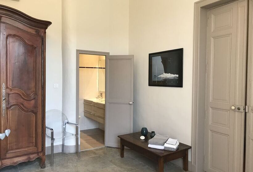 بنسيون Couleurs De Camargue