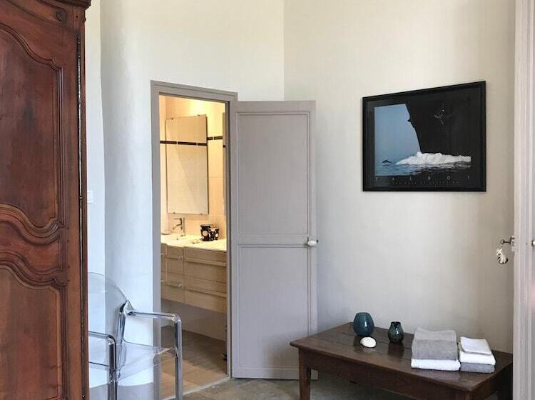 بنسيون Couleurs De Camargue