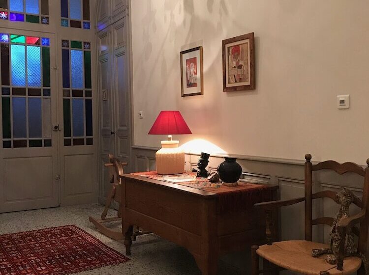 بنسيون Couleurs De Camargue