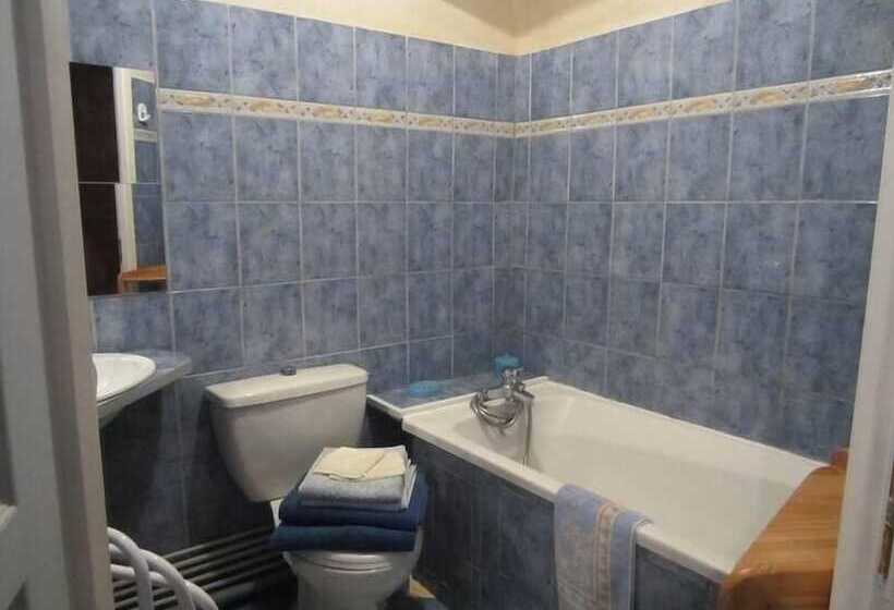 膳宿费 Domaine De Puytirel